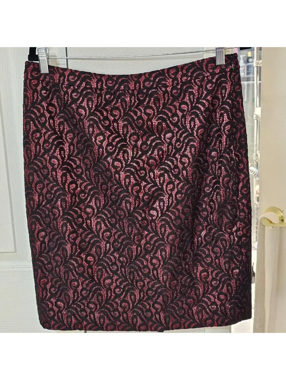 THE LIMITED Women's Red and Burgundy Skirt